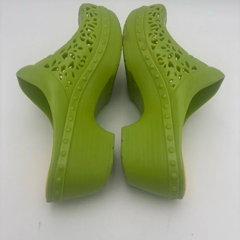 Dansko Bright Green Women's Clogs - Picture 8 of 10